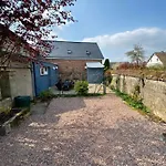 Apartman Le Jardin De Sasha Équemauville