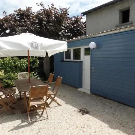 Le Jardin De Sasha Équemauville